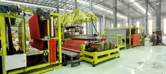 2 Extruders Co Extrusion TPE Karpet Backing Machine Dengan Kecepatan yang disesuaikan