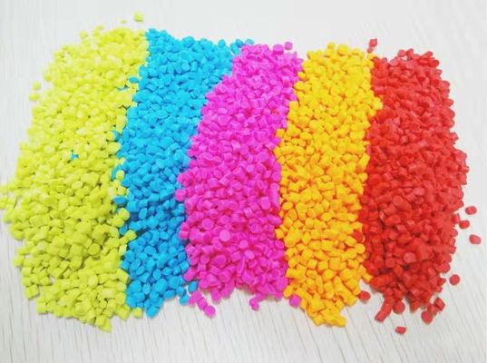 Soft Touch TPE Silicone Elastomer Granule Termoplastik Untuk Backing Karpet Non Slip