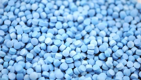 Shock Resistance Thermoplastic Polyether Ester Elastomer K211 Untuk Seal Strip Atau Tube Band