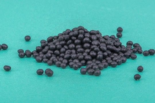 Butiran Tpv Hitam Termoplastik Vulcanizate Tpv Untuk Gear Lever Coaster Dan Rem Tangan
