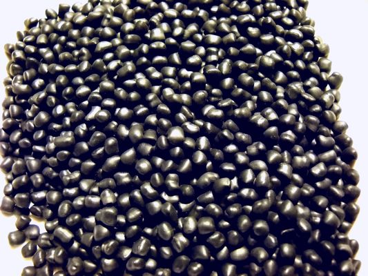 Butiran Senyawa Elastomer Termoplastik TPE Hitam Untuk Mat Bagasi Foot Carmat