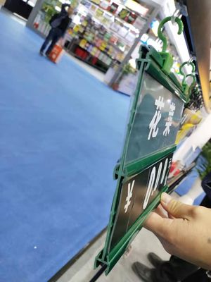 30 Sampai 50kg / H Menampilkan Garis Ekstrusi Profil PVC Lini Produksi Profil Plastik