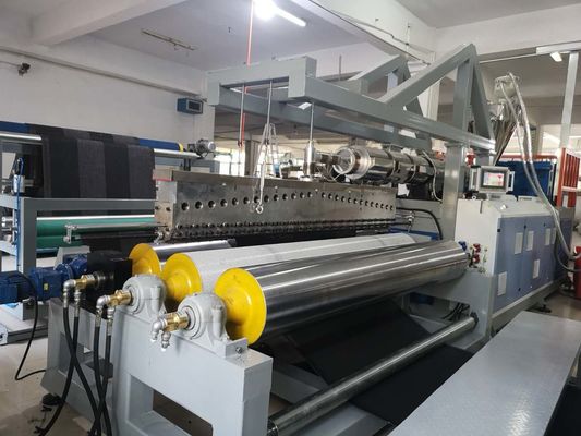 2-5 Meters/Min High Output TPE Carpet Backing Machine Untuk Bulu Buatan
